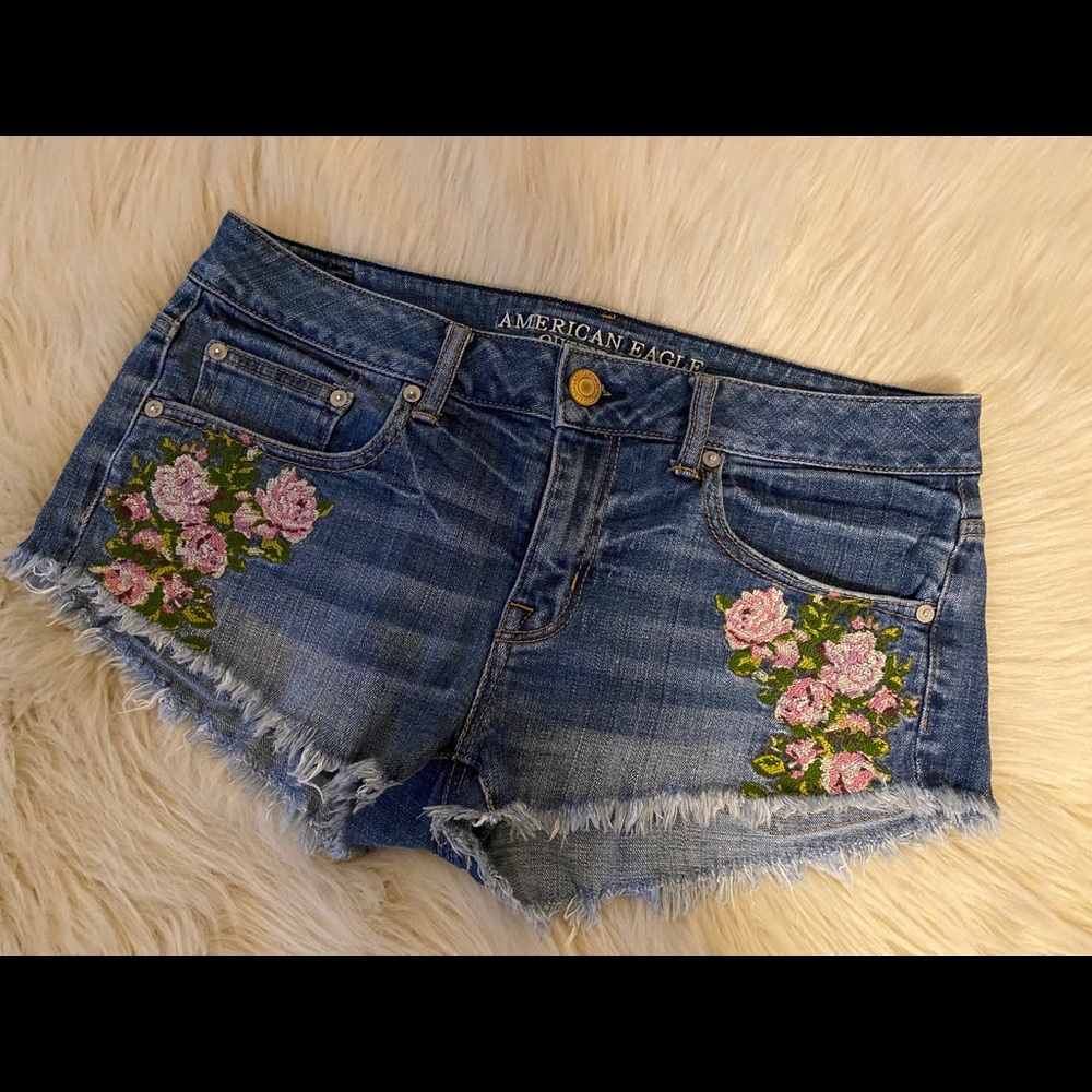American Eagle - Stretch Embroidered Denim Shorts